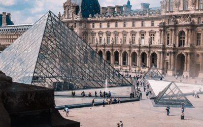 Plongez dans l’univers de la Ville Lumière: Découvrez les richesses et les secrets de Paris
