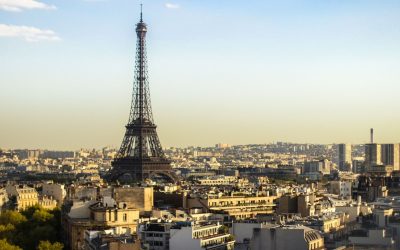 Les secrets cachés des théâtres parisiens : Ce que vous ne verrez jamais sur scène